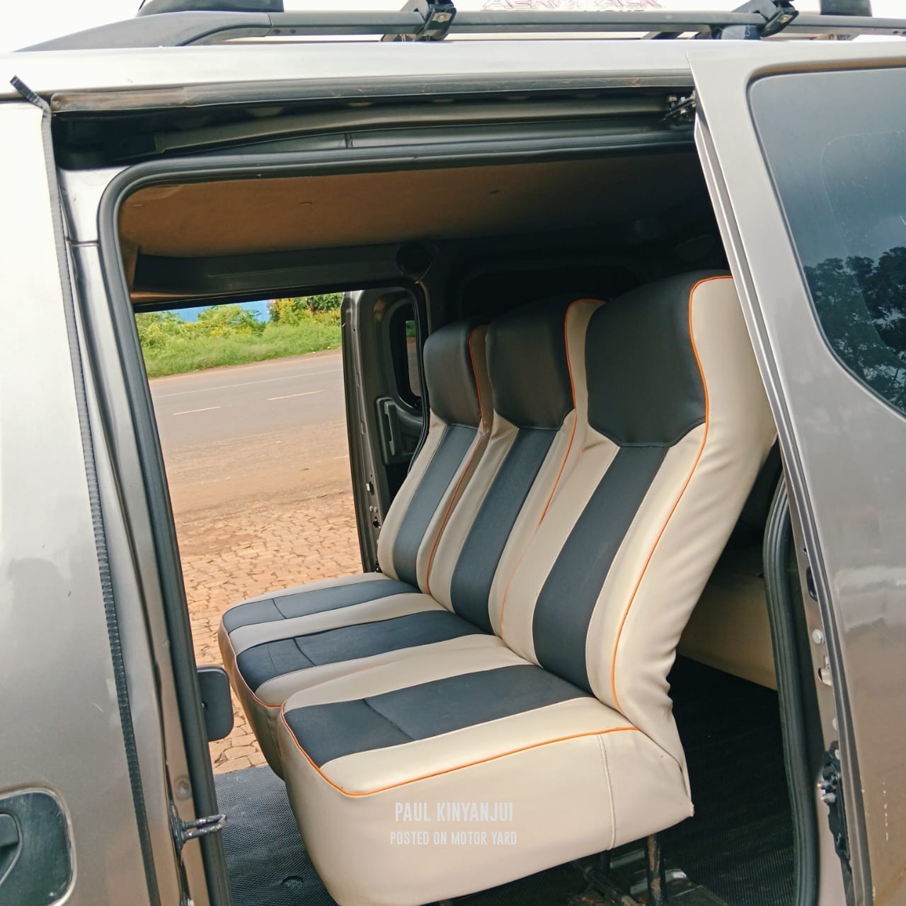 Nissan NV200 2012 Grey