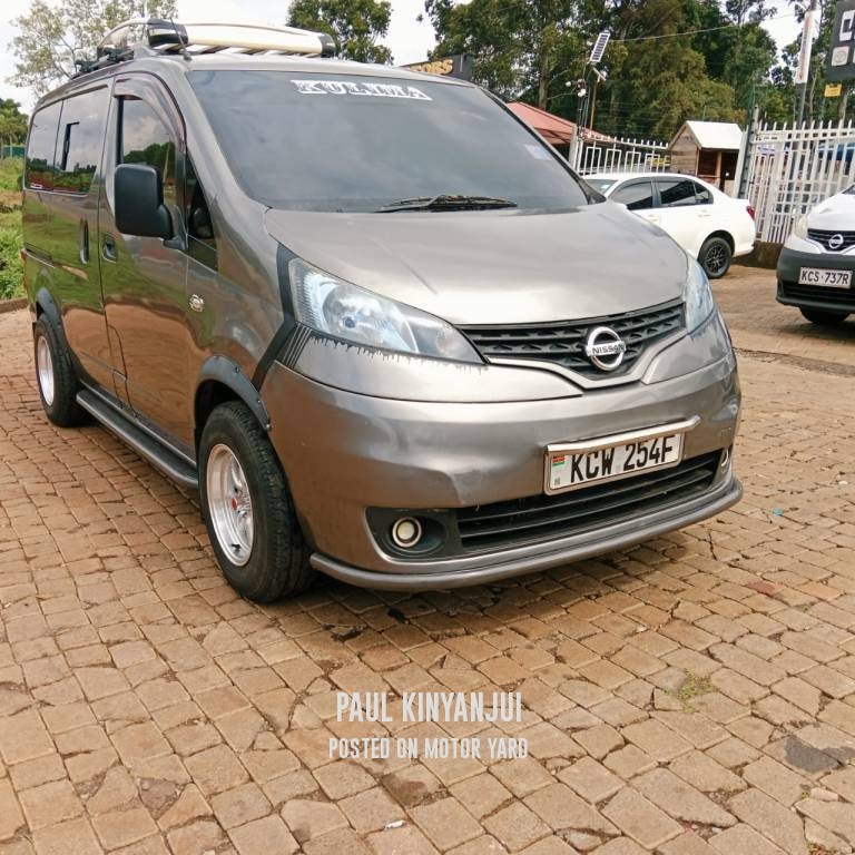 Nissan NV200 2012 Grey