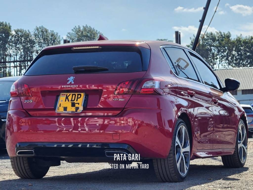 Peugeot 308 2017 Maroon