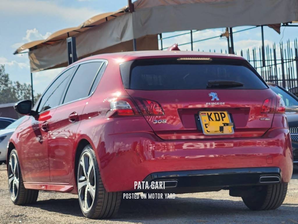 Peugeot 308 2017 Maroon