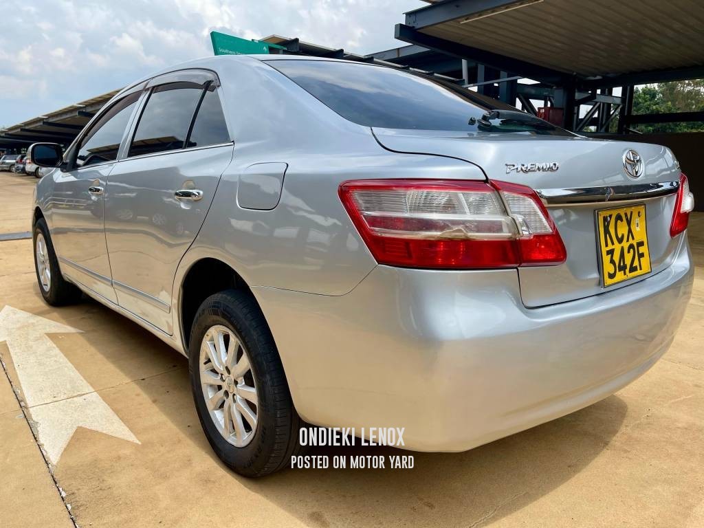 Toyota Premio 2012 Grey