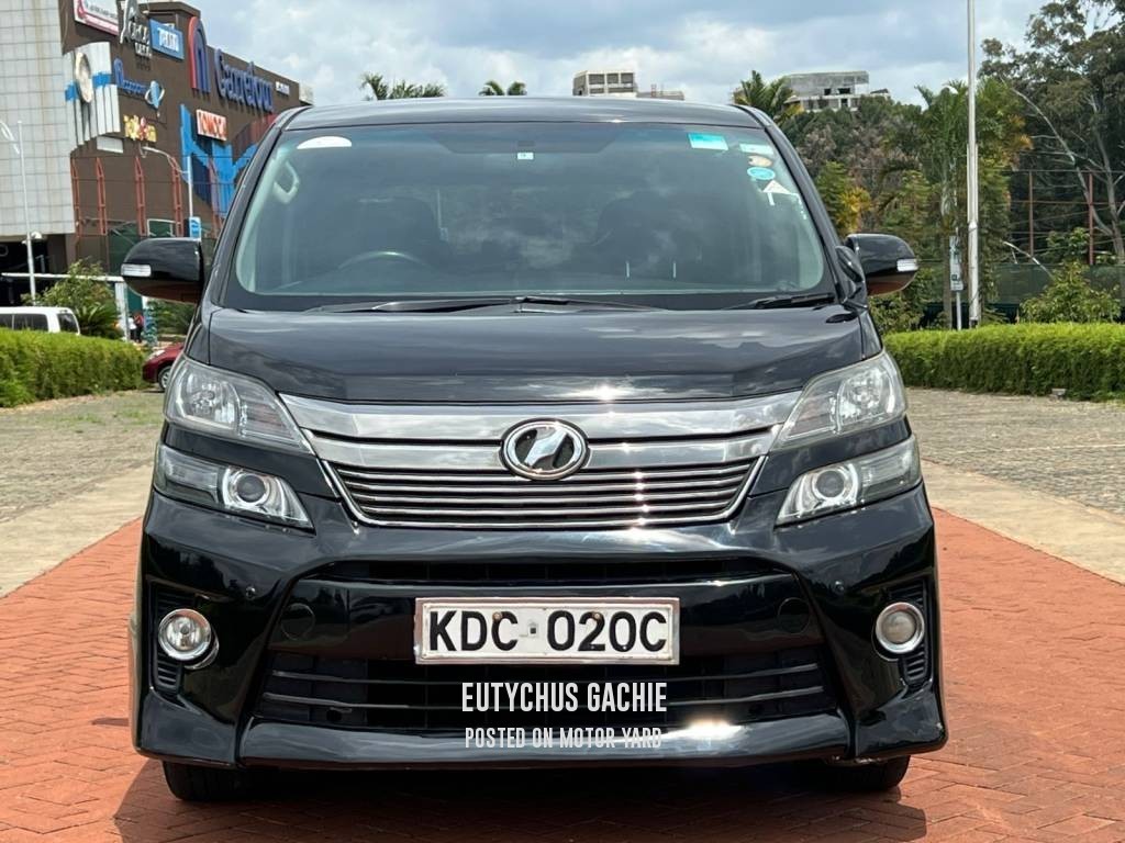 Toyota Alphard 2015 Black