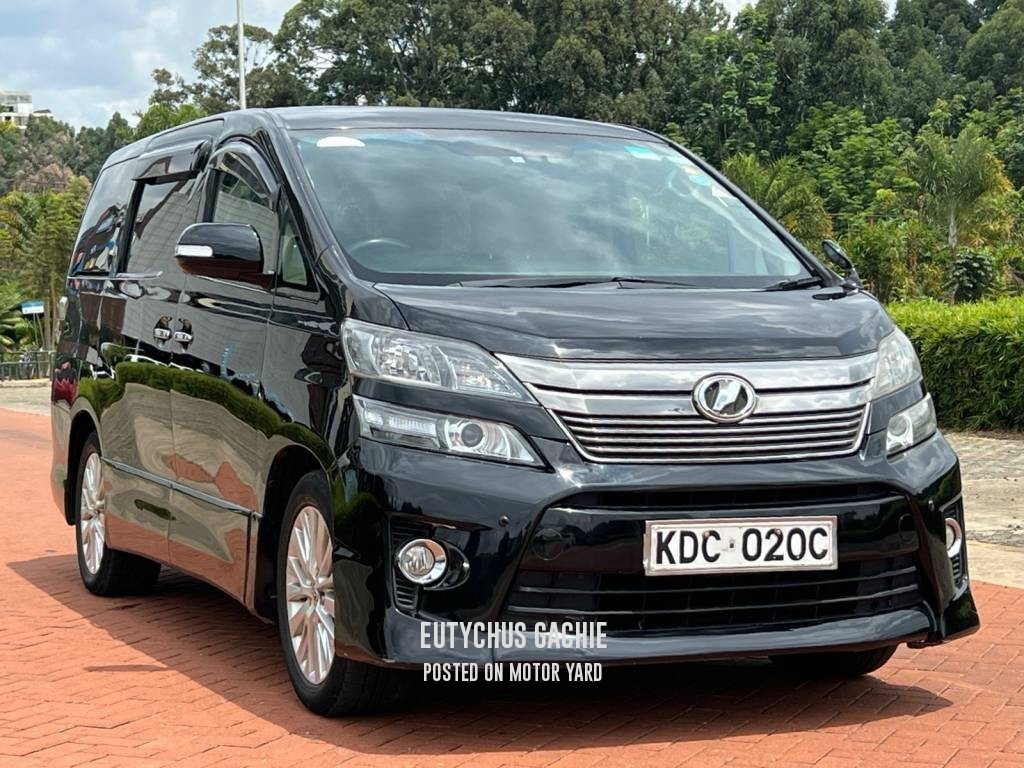 Toyota Alphard 2015 Black
