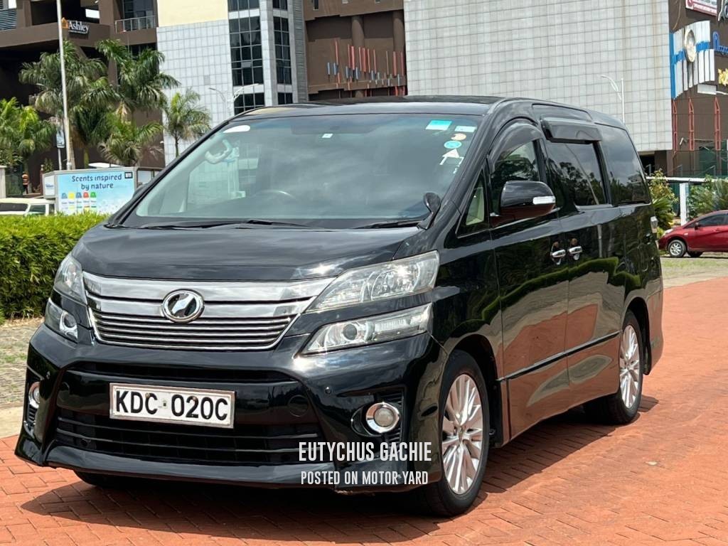 Toyota Alphard 2015 Black