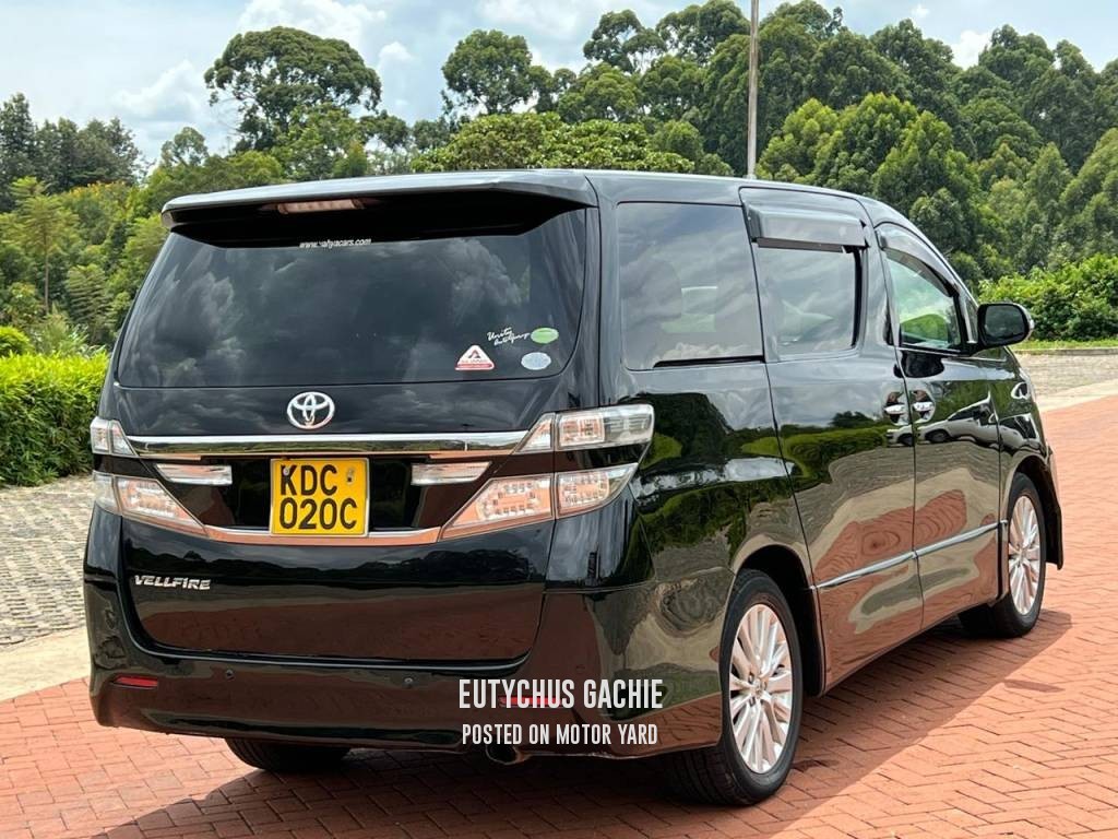 Toyota Alphard 2015 Black