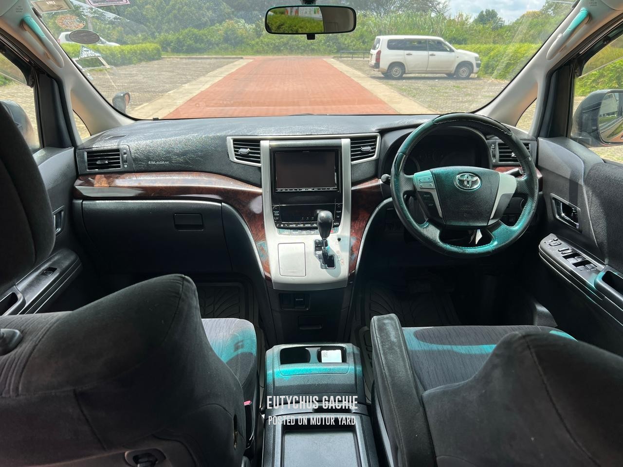 Toyota Alphard 2015 Black