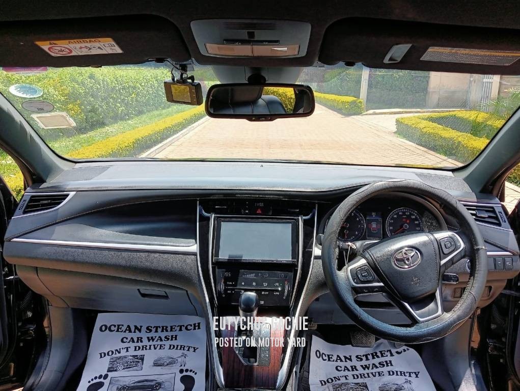 Toyota Harrier 2016 Black