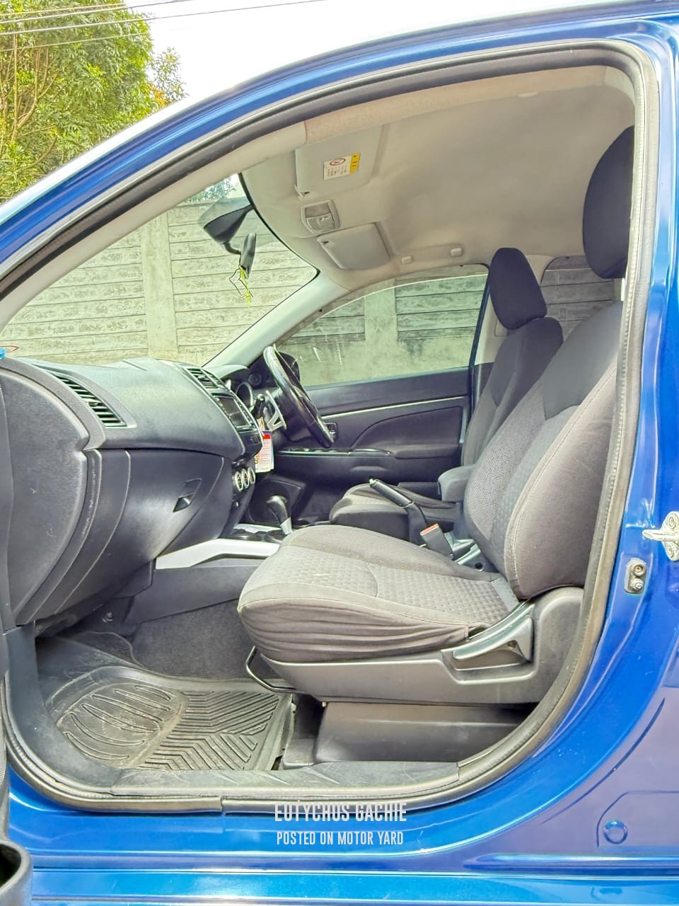 Mitsubishi RVR 2011 Blue