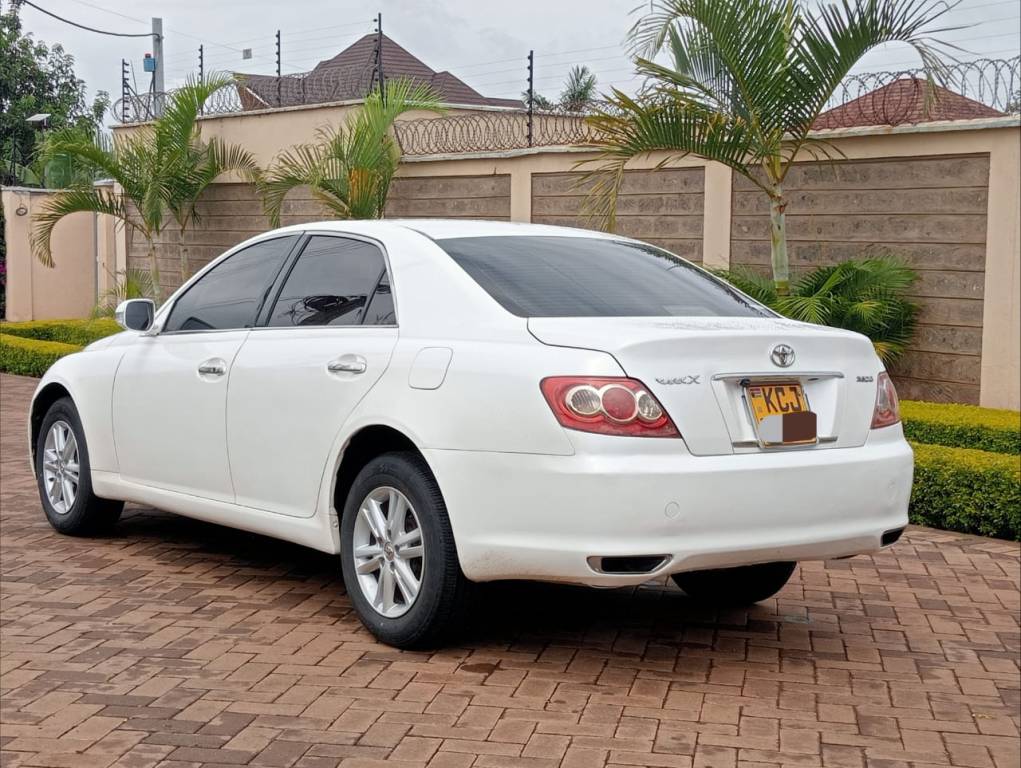 Toyota Mark X 2009 White