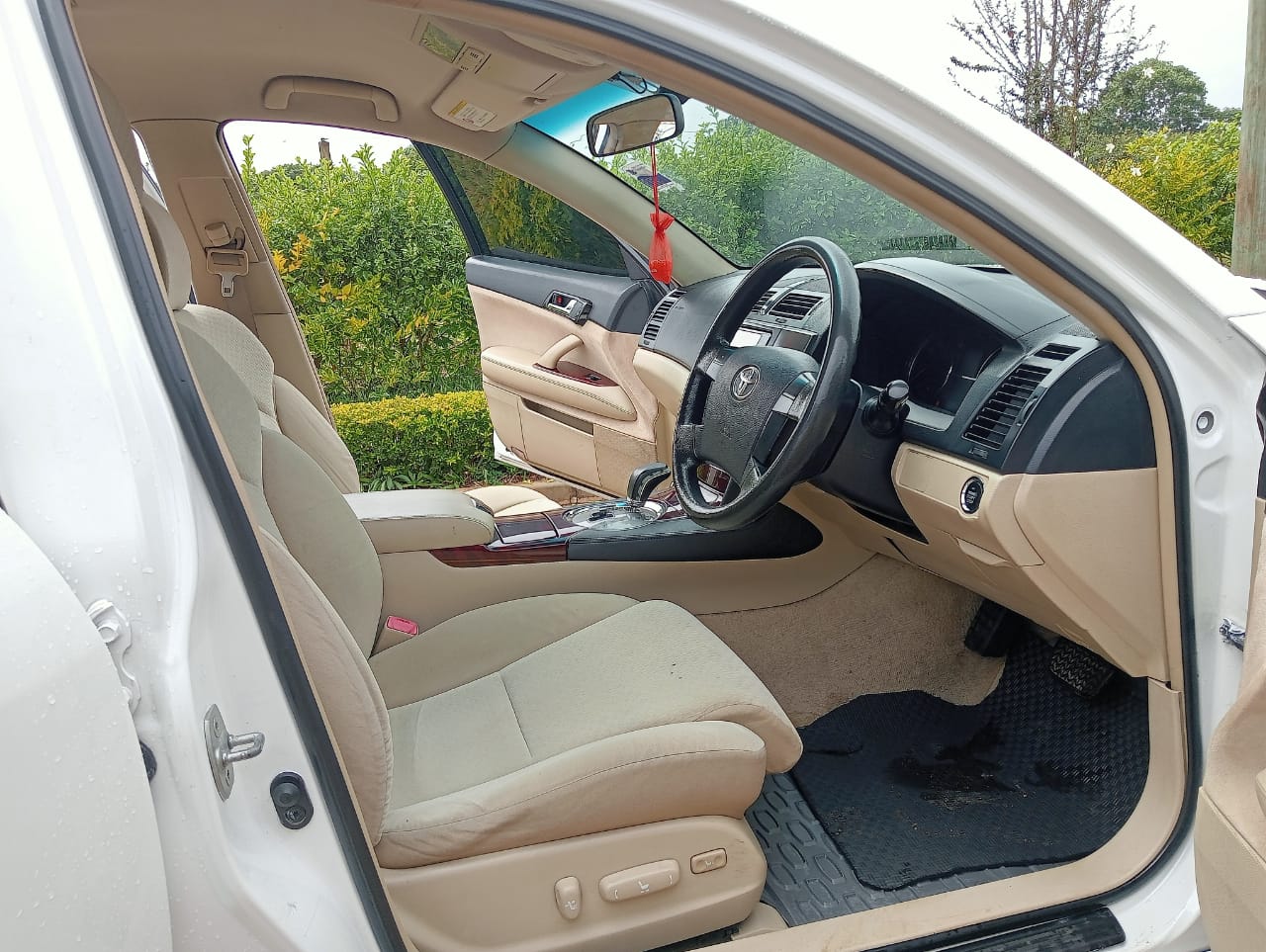 Toyota Mark X 2009 White