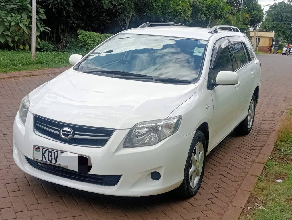 Toyota Fielder 2012 White