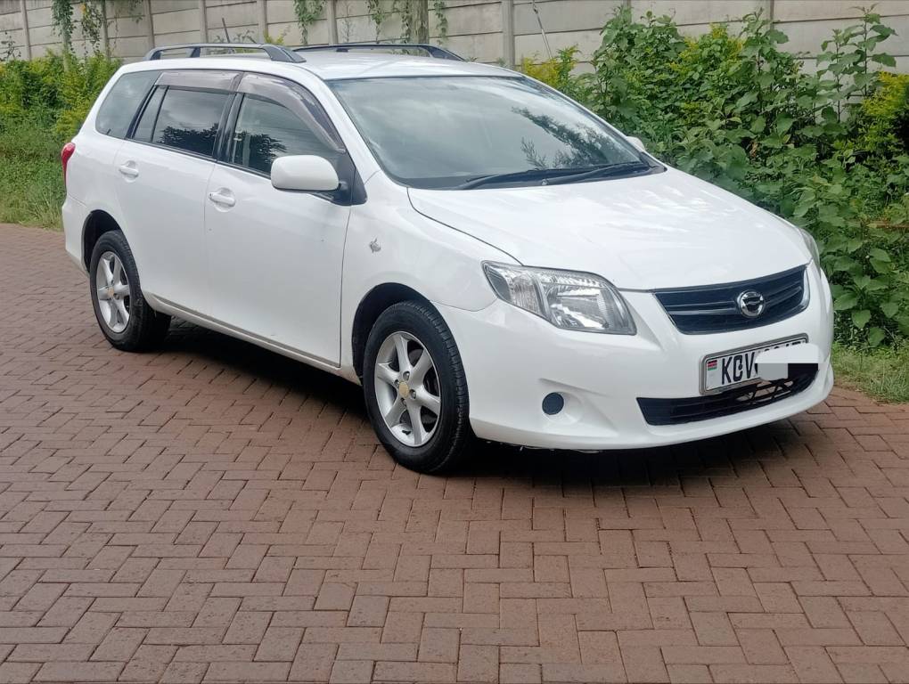 Toyota Fielder 2012 White