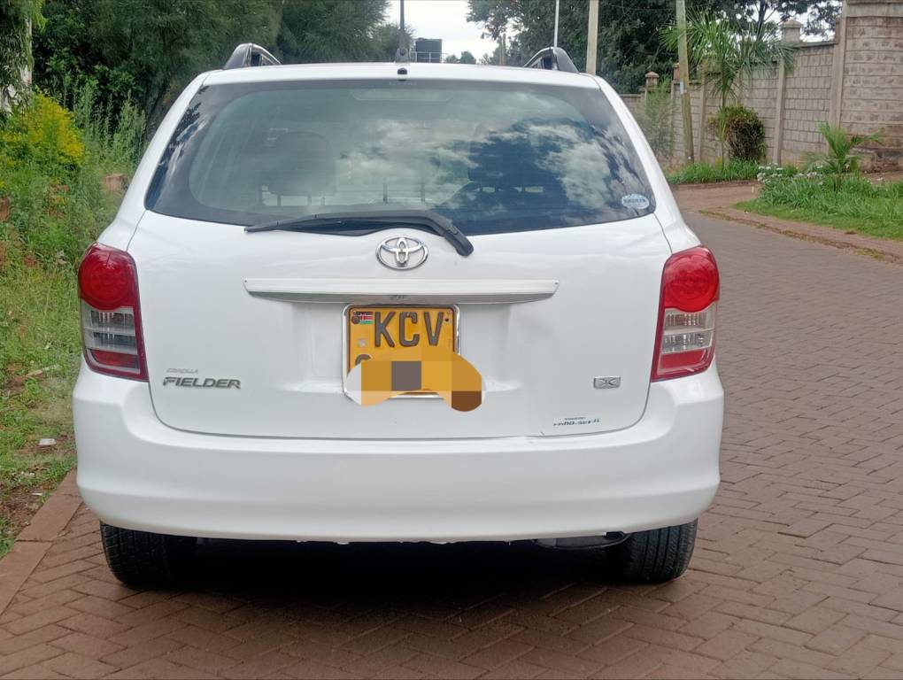 Toyota Fielder 2012 White