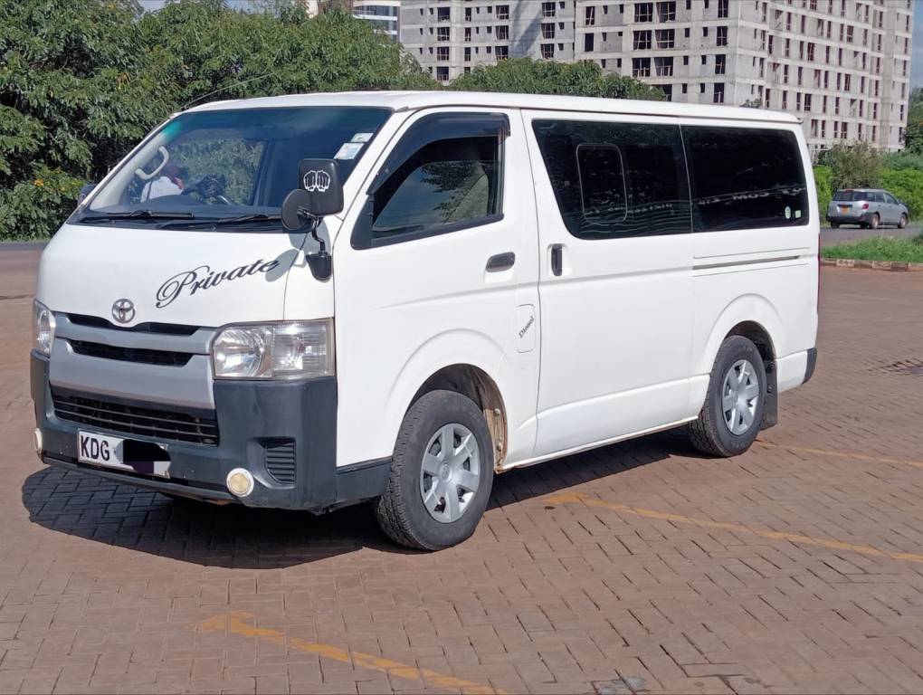Toyota HiAce 2014 White
