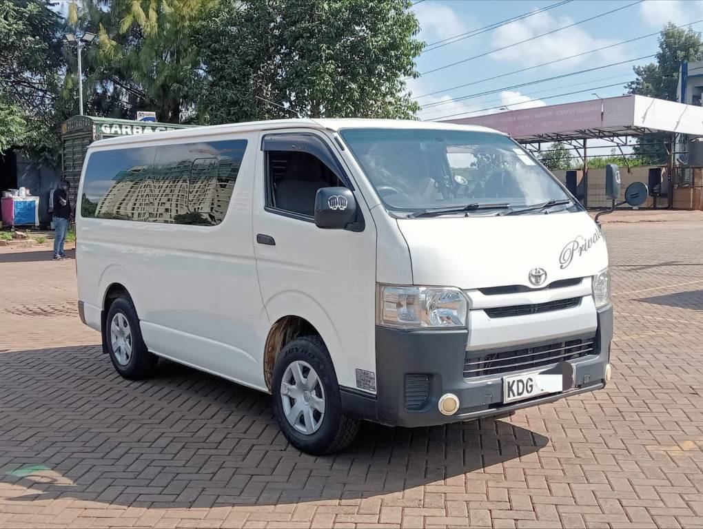 Toyota HiAce 2014 White