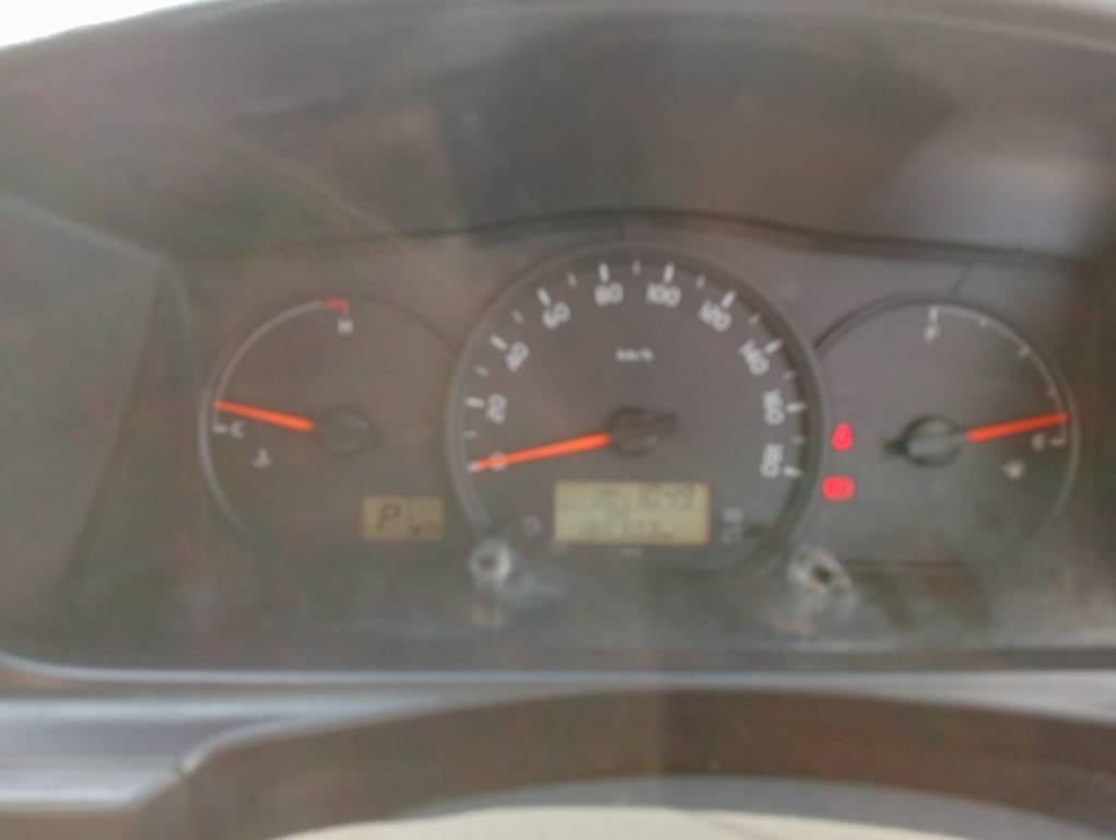 Toyota HiAce 2014 White