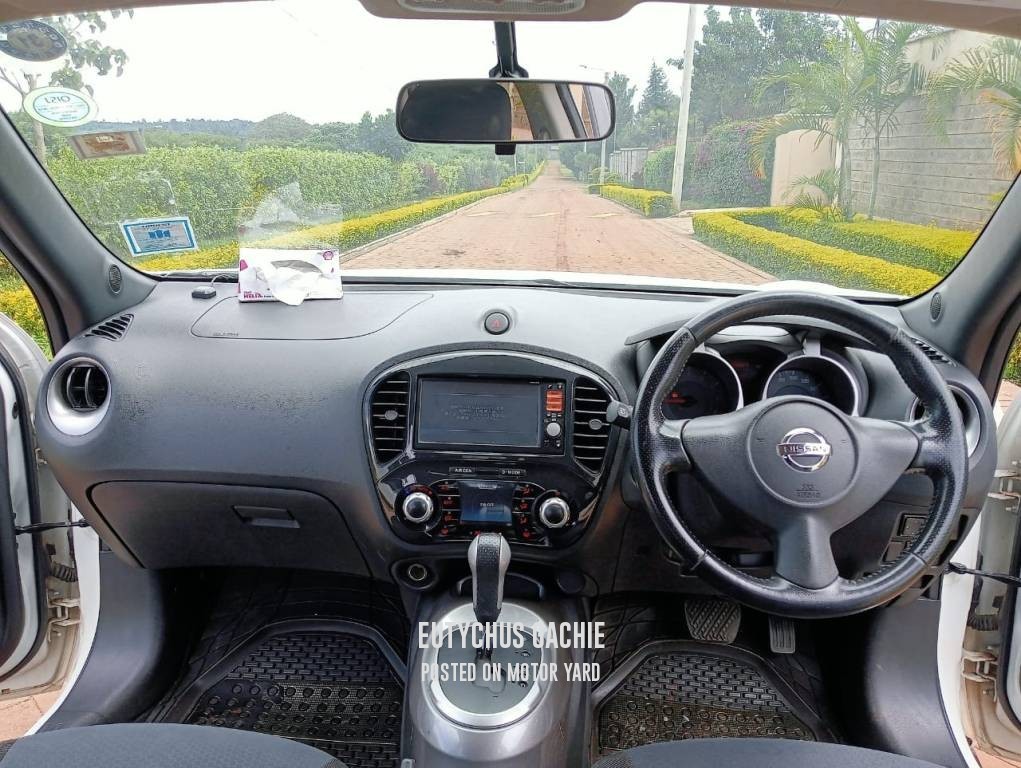 Nissan Juke 2013 White