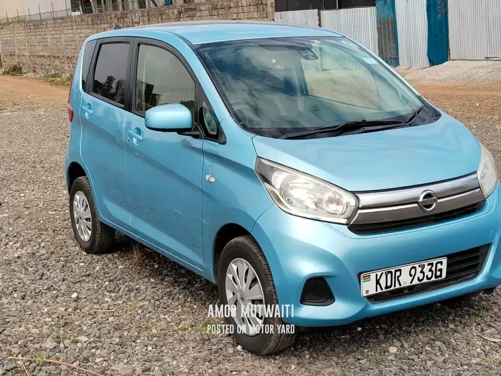 Nissan Dayz 2017 Blue