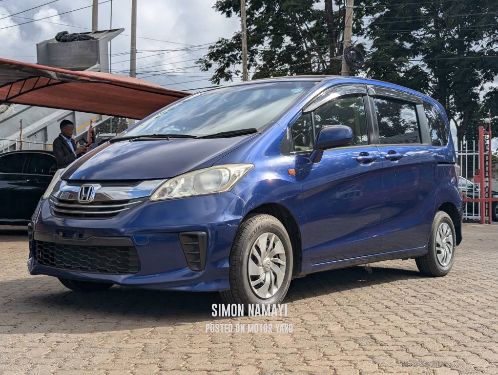 Honda Freed 2015 Blue