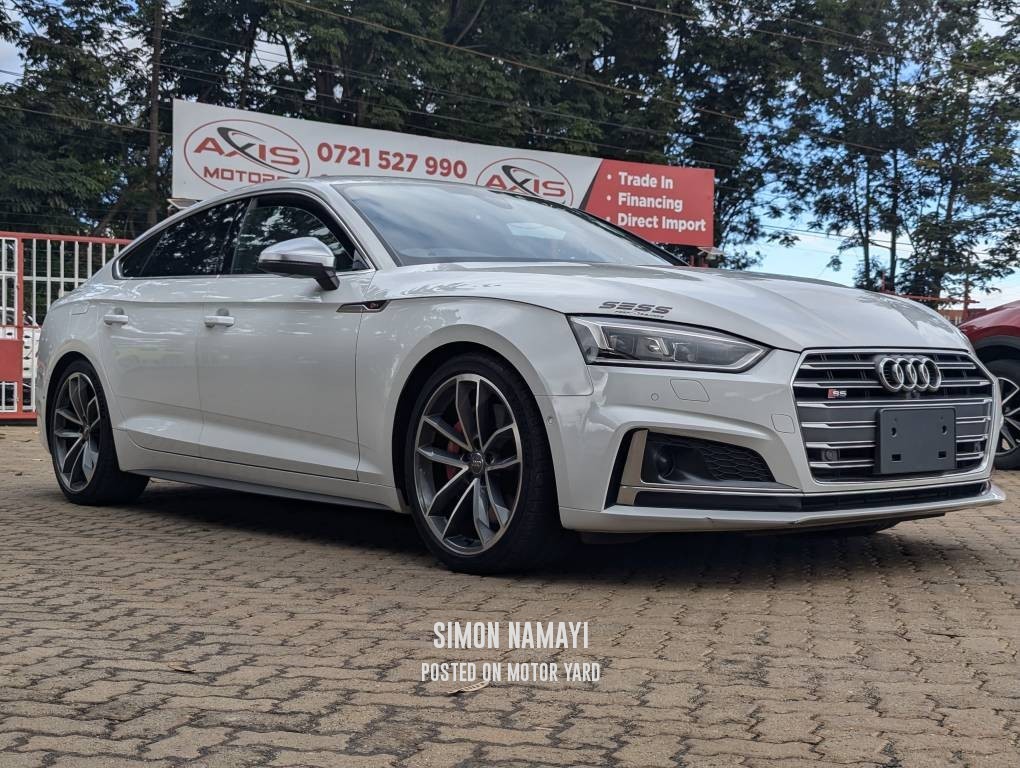Audi S5 2018 White