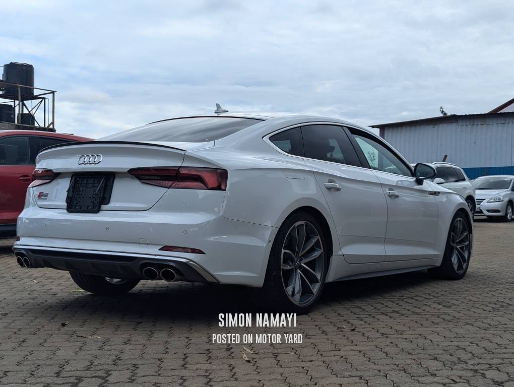 Audi S5 2018 White