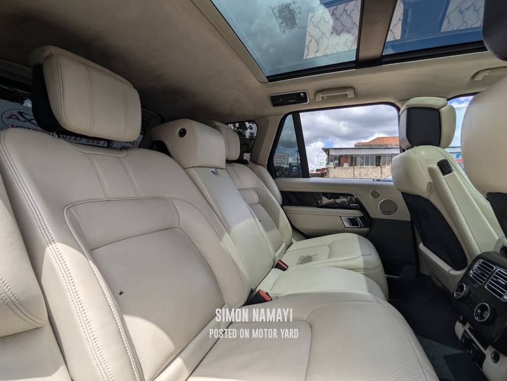 Range Rover Vogue 2021 Blue