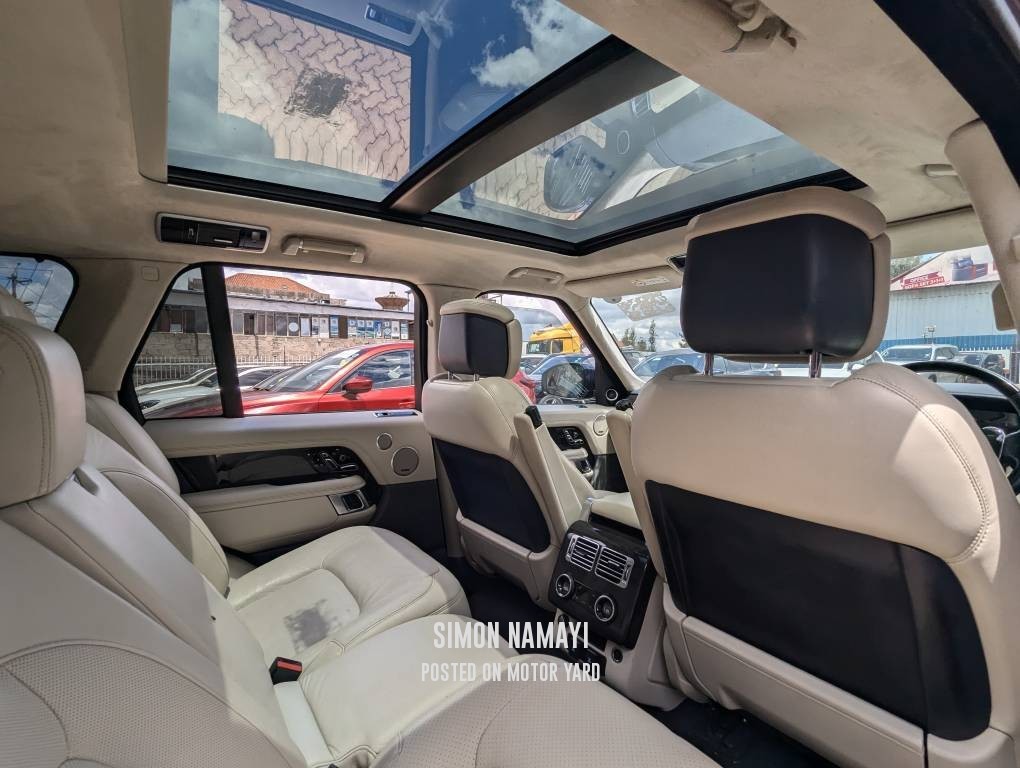 Range Rover Vogue 2021 Blue