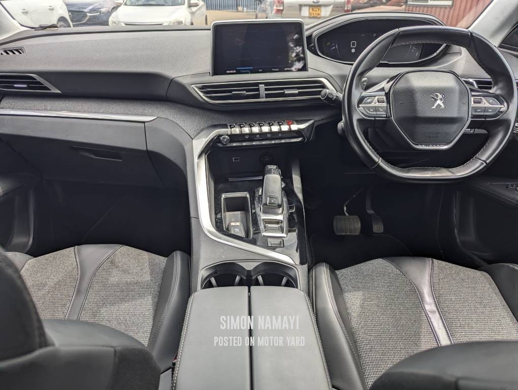 Peugeot 3008 2018 Blue