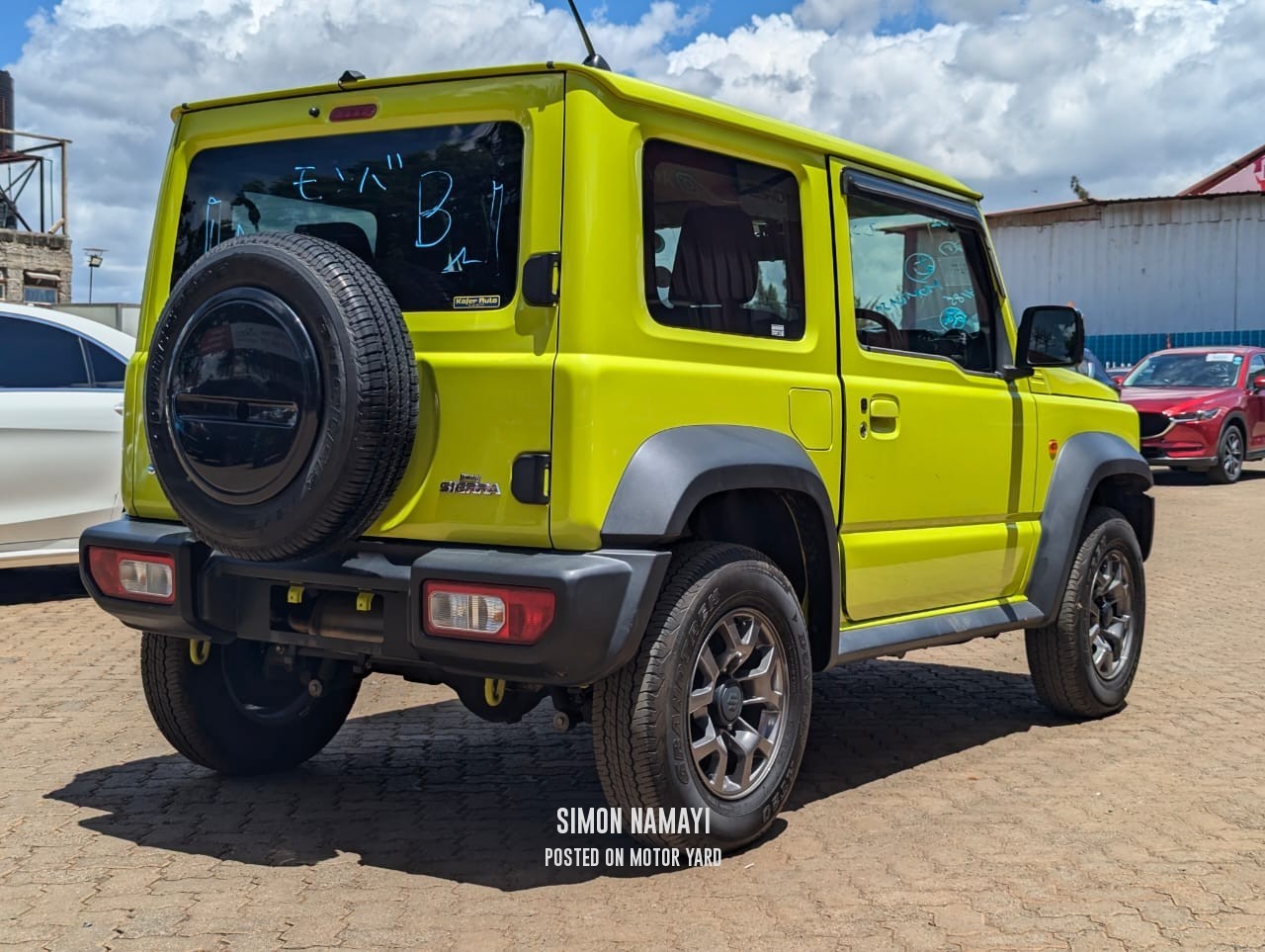 Suzuki Jimny 2018 Yellow