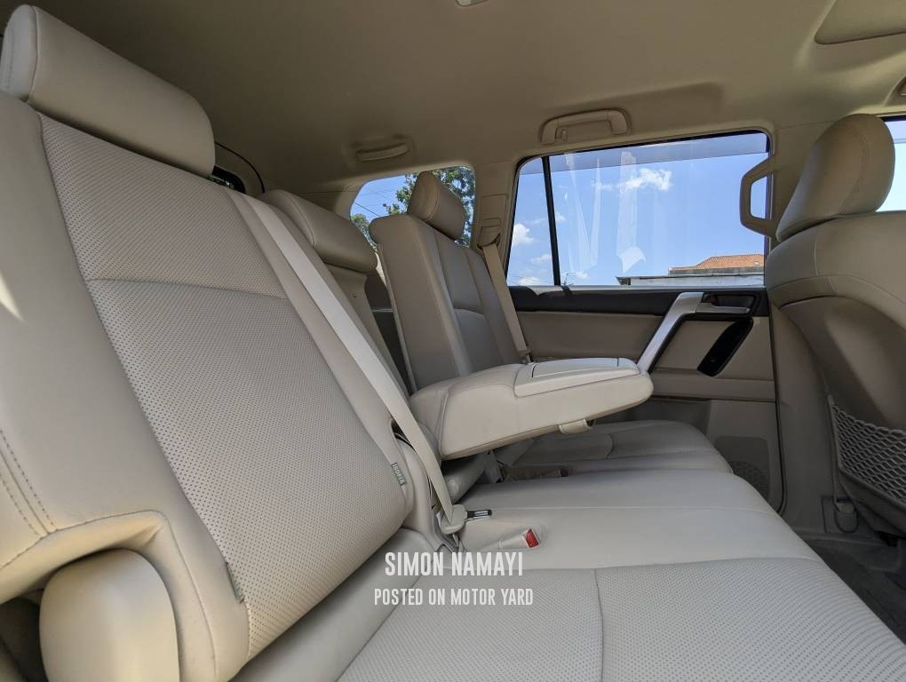 Toyota Land Cruiser Prado 2019 Black