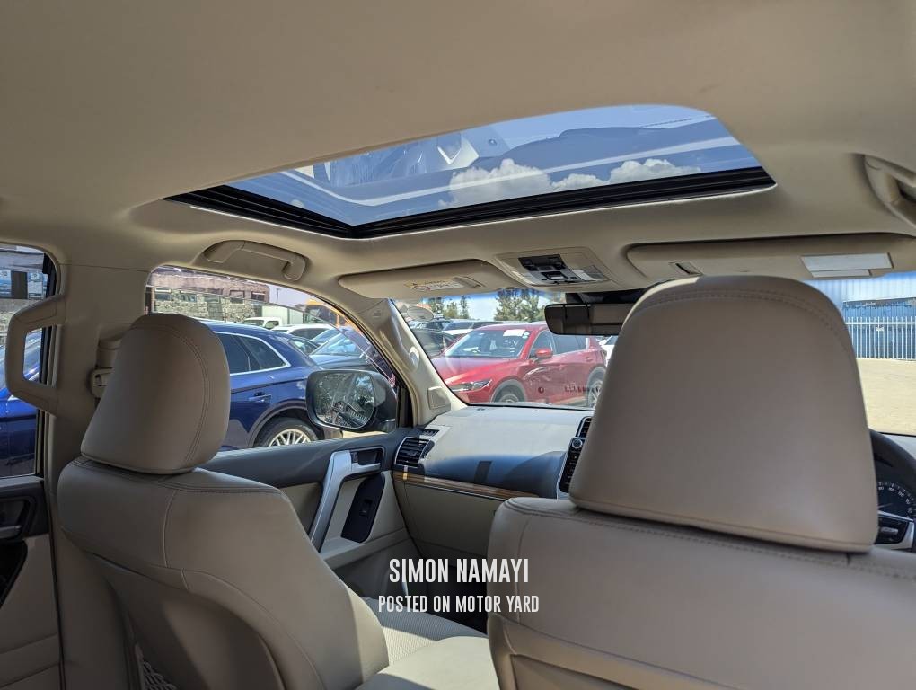 Toyota Land Cruiser Prado 2019 Black