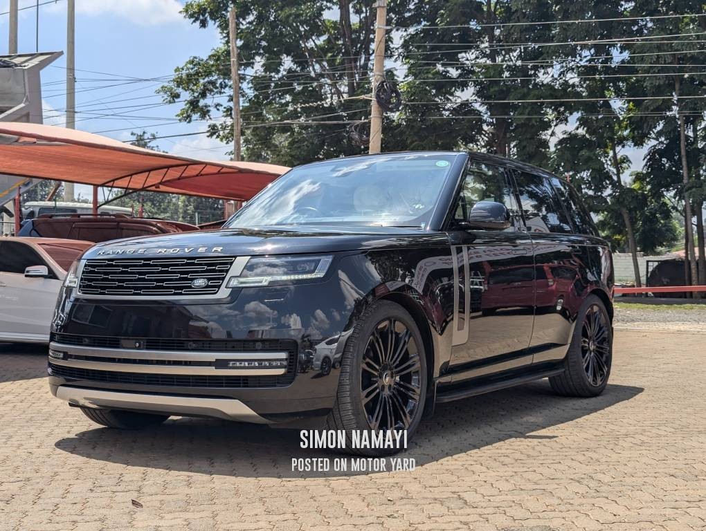 Range Rover Vogue 2022 Black