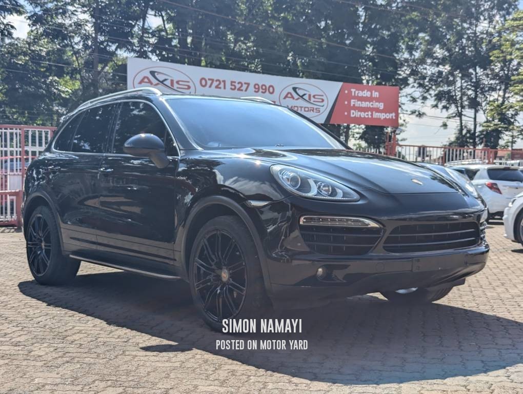 Porsche Cayenne 2013 Black