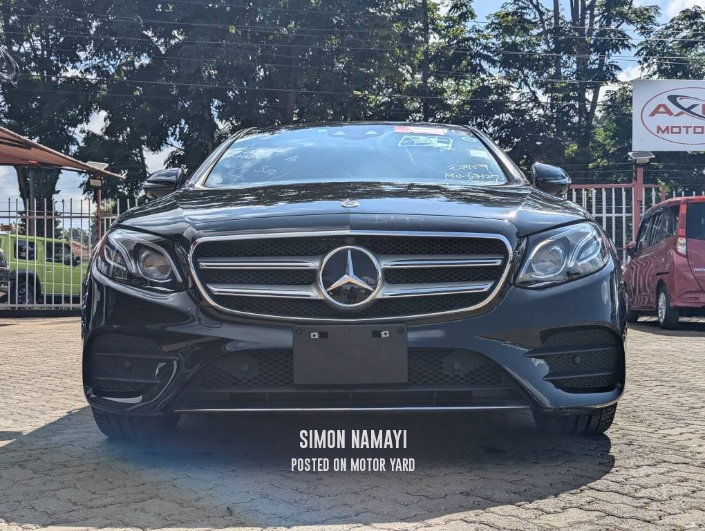Mercedes-Benz E200 2018 Black
