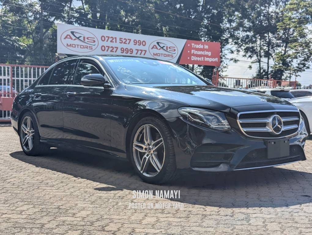 Mercedes-Benz E200 2018 Black