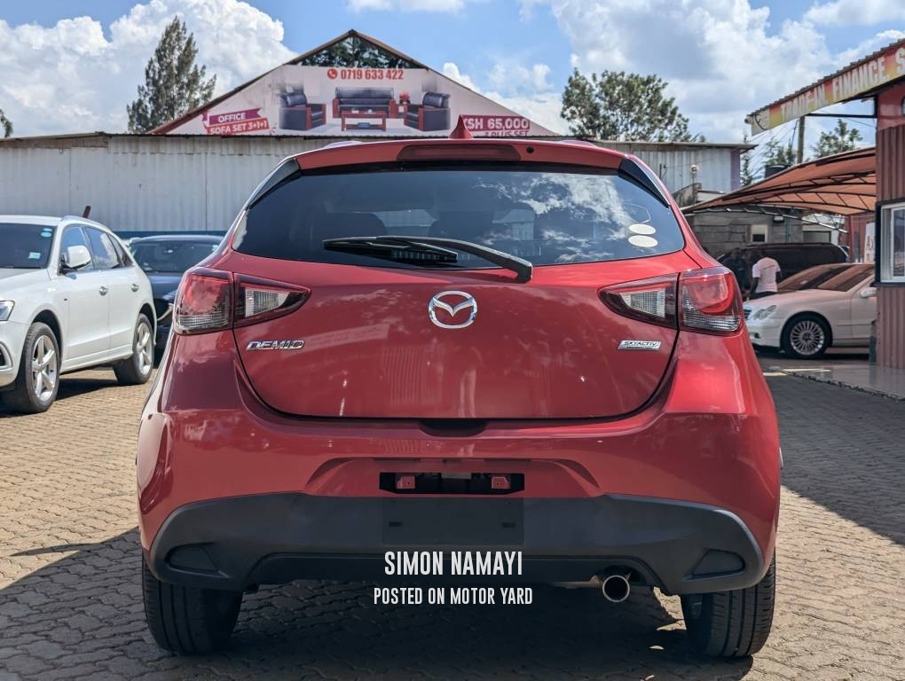 Mazda Demio 2018 Red