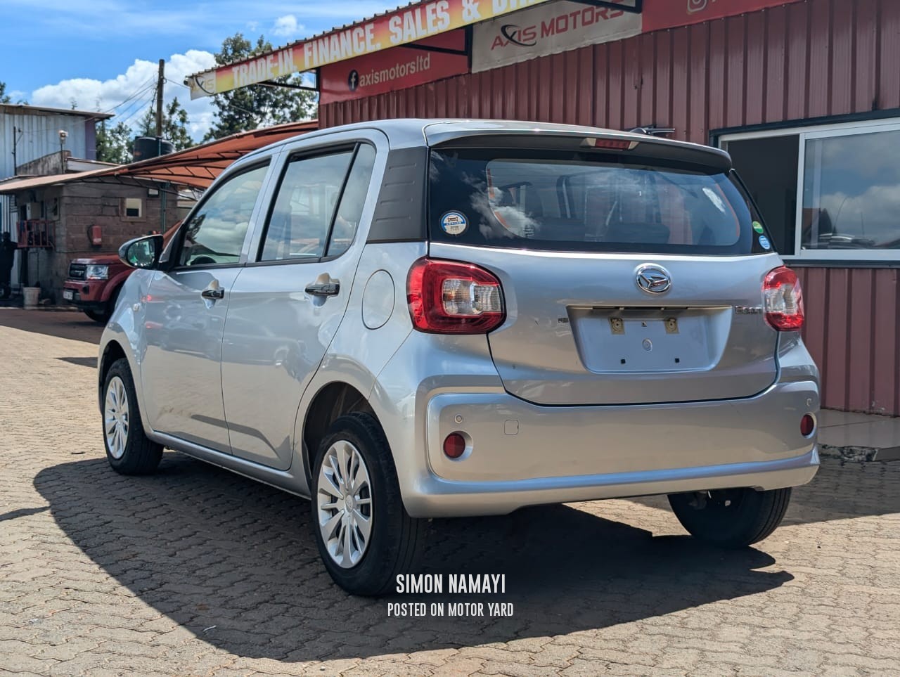 Daihatsu Boon 2018 Silver