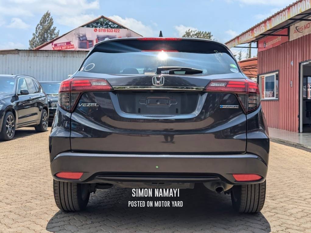 Honda Vezel 2018 Black