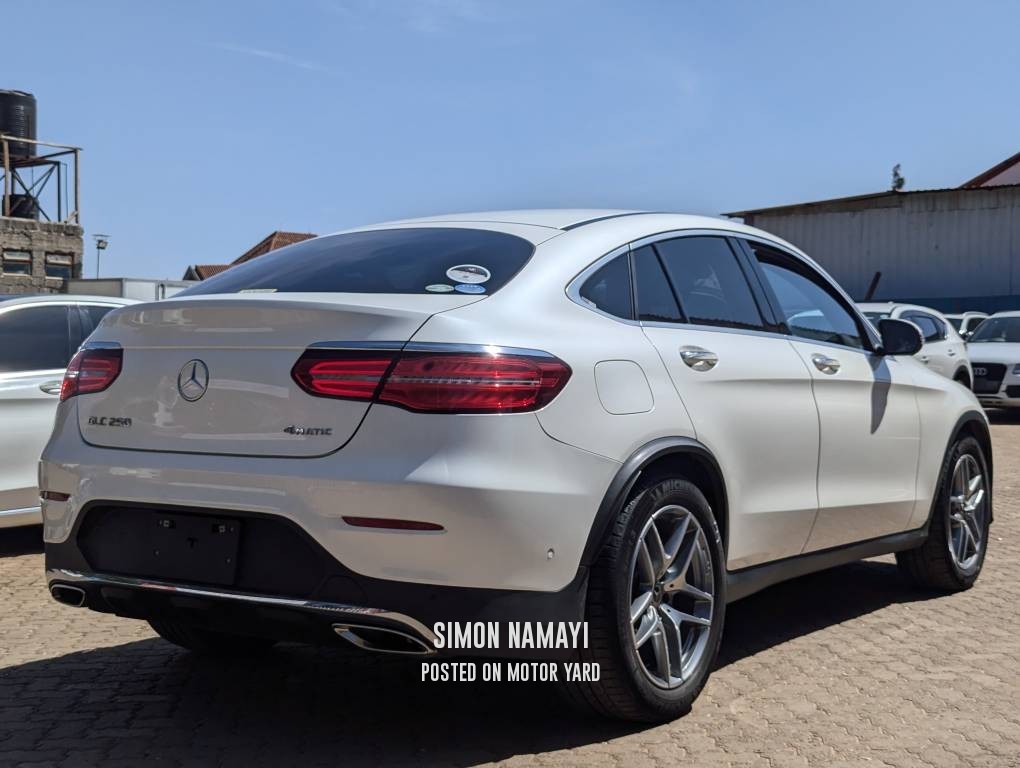 Mercedes-Benz GLC 2018 White