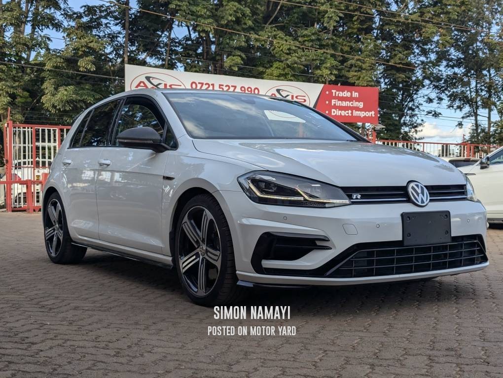 Volkswagen Golf 2018 White