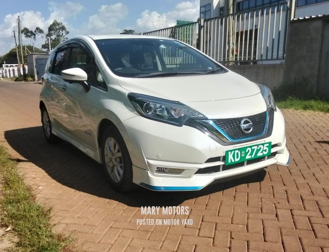 Nissan Note 2017 White