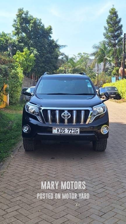 Toyota Land Cruiser Prado 2017 Black
