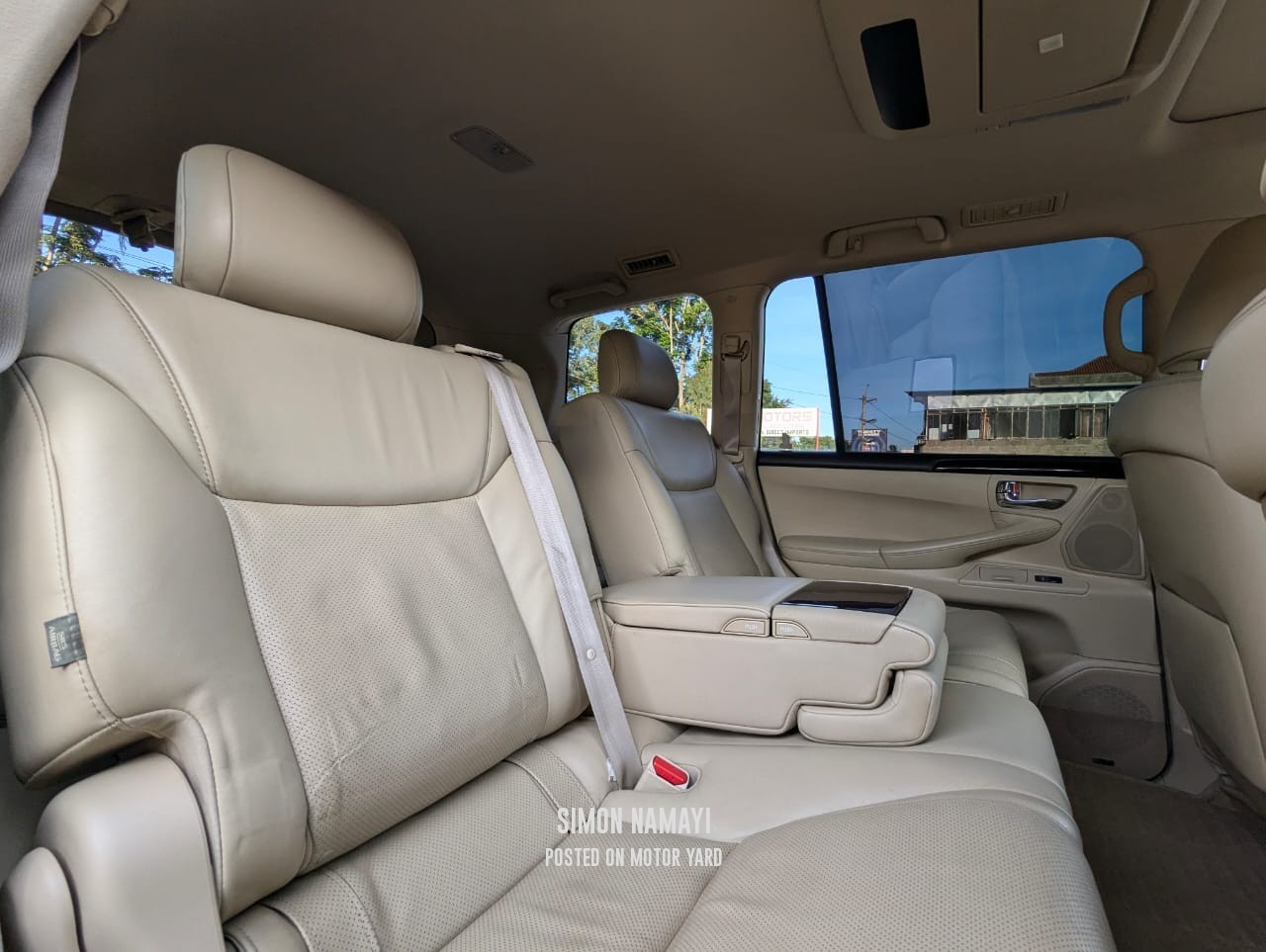 Lexus LX 570 2010 Silver