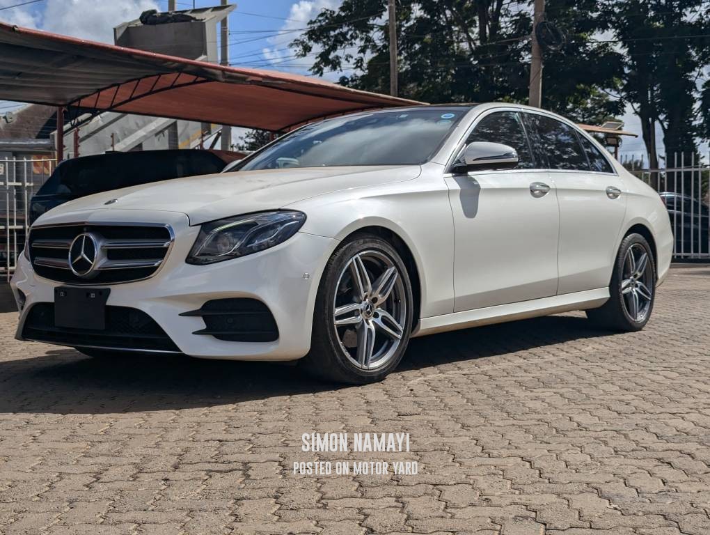 Mercedes-Benz E200 2017 White