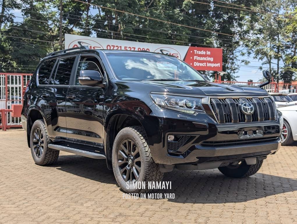 Toyota Land Cruiser Prado 2021 Black