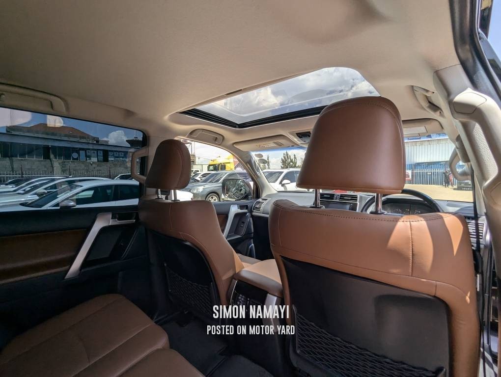 Toyota Land Cruiser Prado 2021 Black