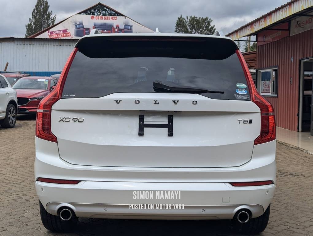 Volvo XC90 2019 White