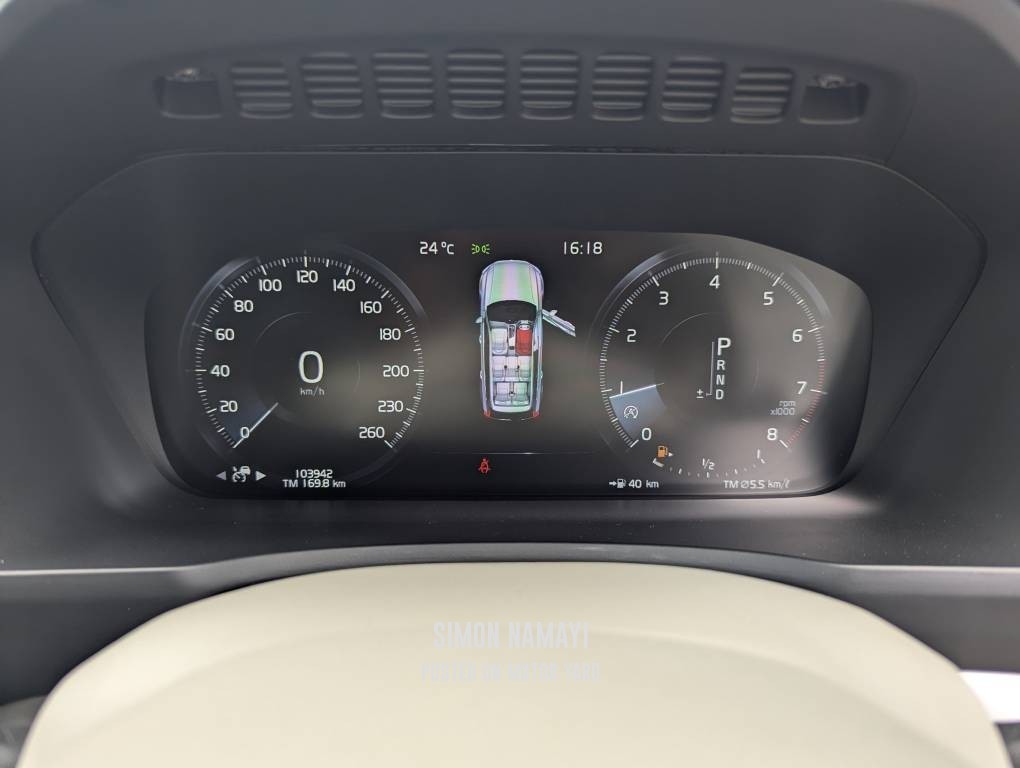 Volvo XC90 2019 White