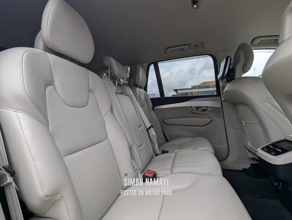 Volvo XC90 2019 White