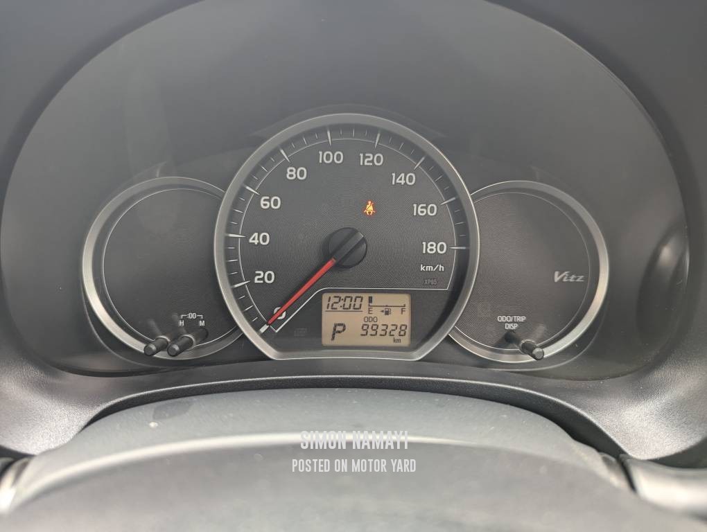 Toyota Vitz 2014 Other